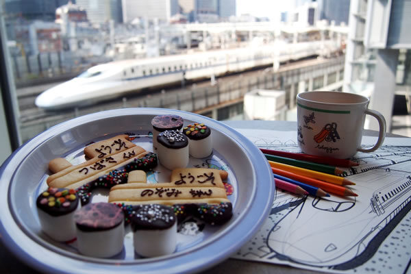 Tokyo Family Vacation at Four Seasons Hotel Tokyo at Marunouchi