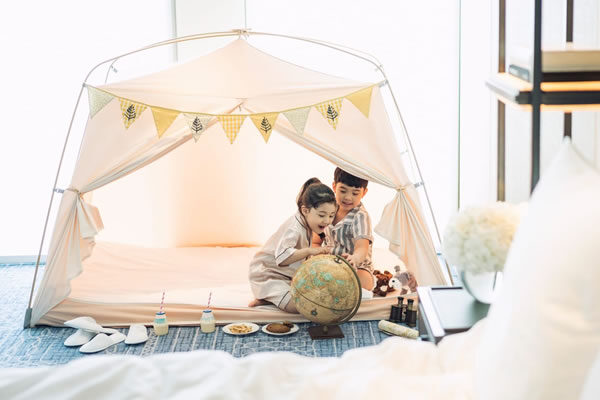 In-room Camping - ©Four Seasons Hotel Seoul - Ken Seet