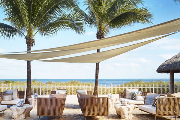 Dune Burgers on the Beach - ©The Ritz-Carlton Key Biscayne, Miami