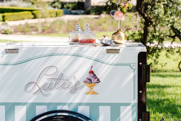 Lutie's Ice Cream Cart - ©Commodore Perry Estate, Auberge Resorts Collection