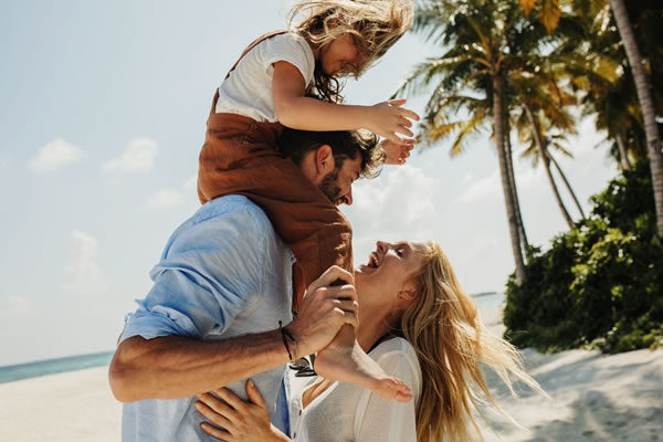 Joyful Family Time - ©Joali Maldives