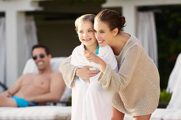 Mosaic Pool Mom & Daughter -©Montage Laguna Beach