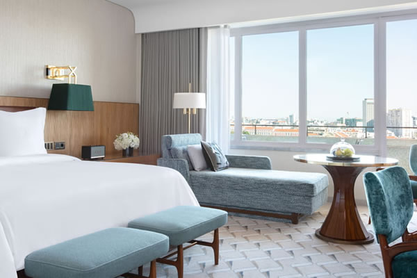 Deluxe Park View Room ©Four Seasons Hotel Ritz Lisbon