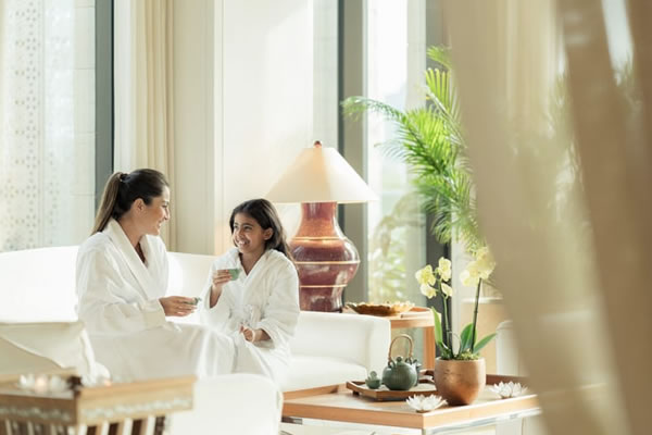 Want to Unwind and Reconnect with your Children? Discover These Family Wellness Treatments at The Spa at Four Seasons in Bahrain