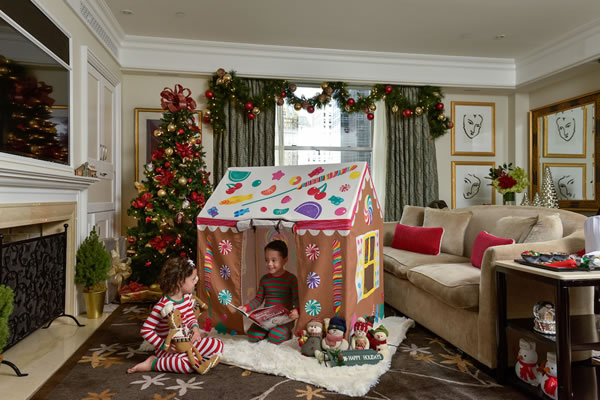 In-Room Gingerbread House ©The Peninsula New York