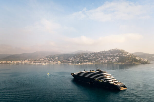 The Ritz-Carlton Yacht Collection Cruise with Evrima yacht