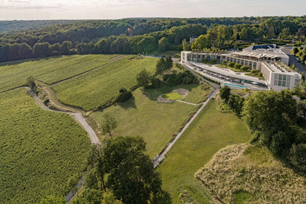 Royal Champagne Hotel and Spa